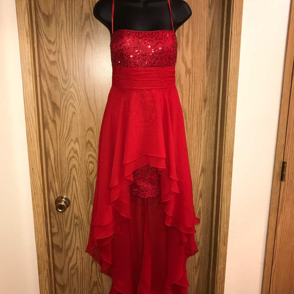 Strapless RED HOT Formal Size M
